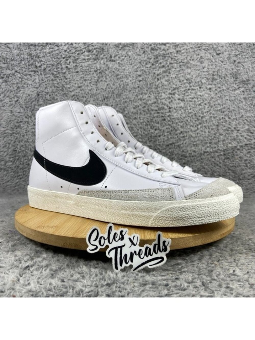 Nike Blazer Mid '77 Vintage White Black Size 9.5 Men Sneakers BQ6806-100 - Picture 2 of 6